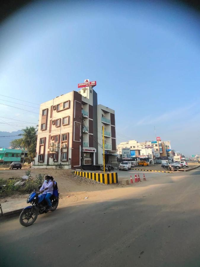 Arihanth Inn ฮอร์นีเบ็ชวา ภายนอก รูปภาพ