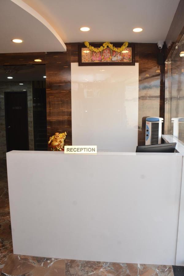 Arihanth Inn ฮอร์นีเบ็ชวา ภายนอก รูปภาพ